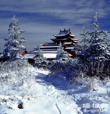 峨眉山
