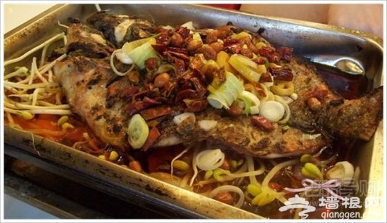 上海黄河路老牌美食街的美味[墙根网]