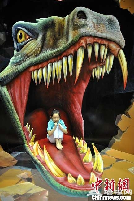 天津首届国际3D魔幻艺术展开幕 美妙逼真[墙根网]