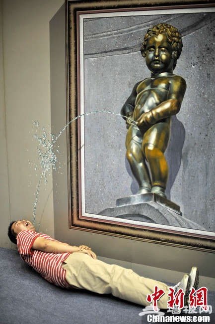 天津首届国际3D魔幻艺术展开幕 美妙逼真[墙根网]