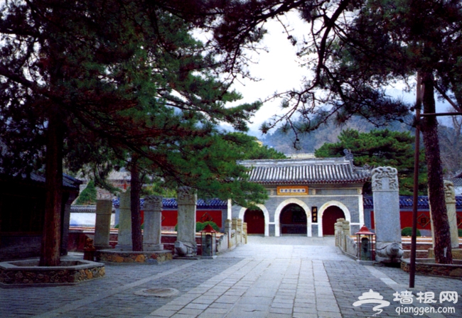 先有潭柘寺 后有北京城