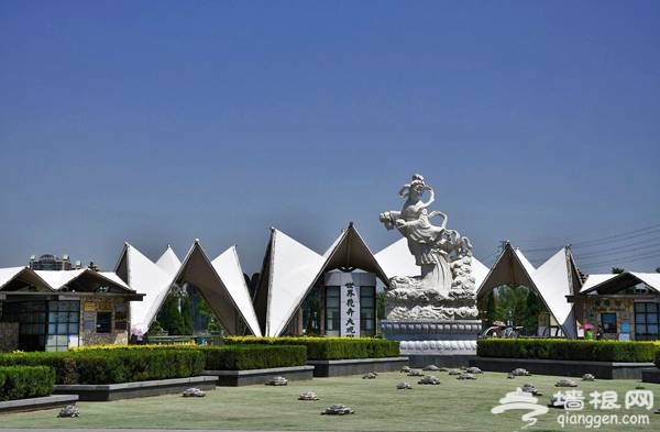 春游去哪玩?世界花卉大观园