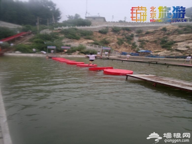 炎热夏日玩水漂流露营 清凉谷风景区清凉一夏