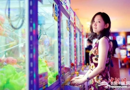 湖南凤凰首届偶遇节将开幕 众女神晒图等偶遇
