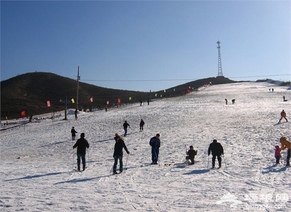 滑雪泡温泉赏冰瀑 石家庄冬季去哪儿玩[墙根网]