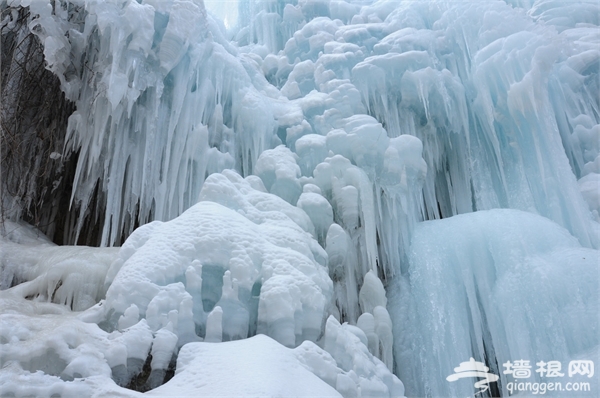滑雪泡温泉赏冰瀑 石家庄冬季去哪儿玩[墙根网]