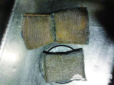 同一水池 涮完墩布泡鸡翅