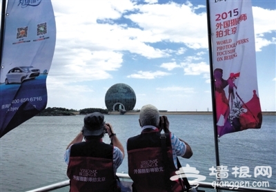 外国摄影师开拍北京