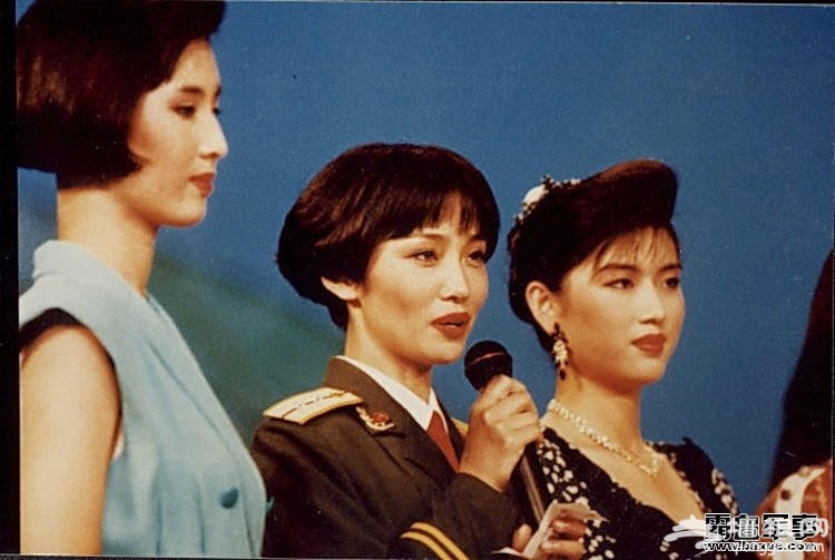 揭中国第一女保镖曾是北京小姐