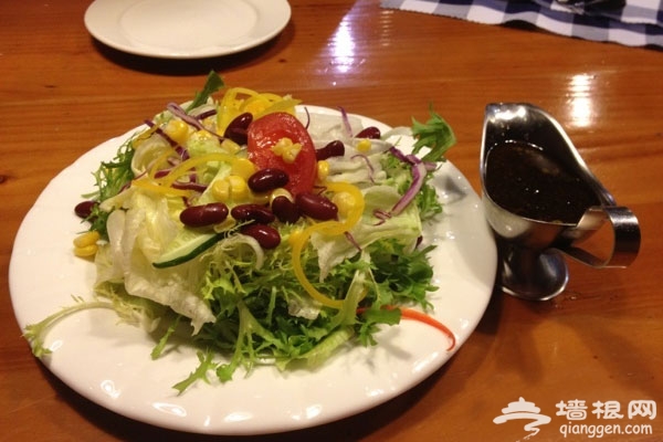 爸妈去看球 普兰达啤酒沙龙德式西餐