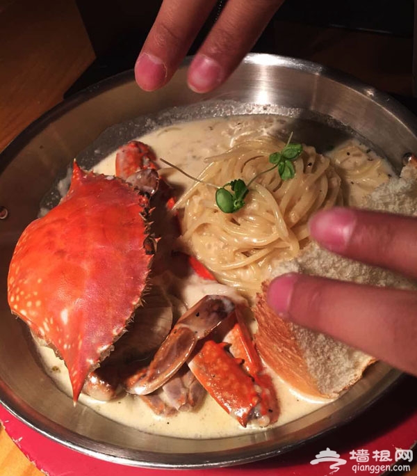 蓝色港湾美食 速度披萨