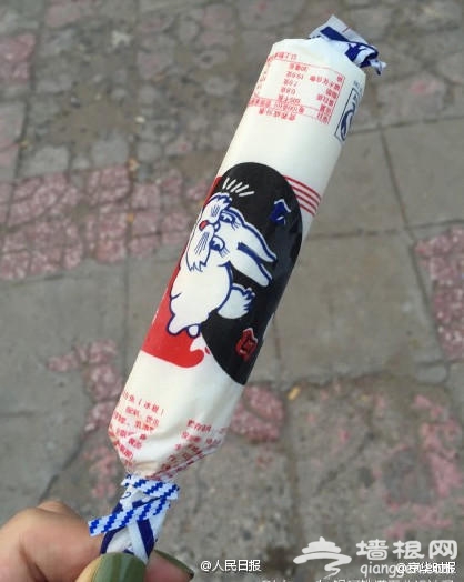 “大白兔雪糕”在北京走红 冠生园：假的[墙根网]