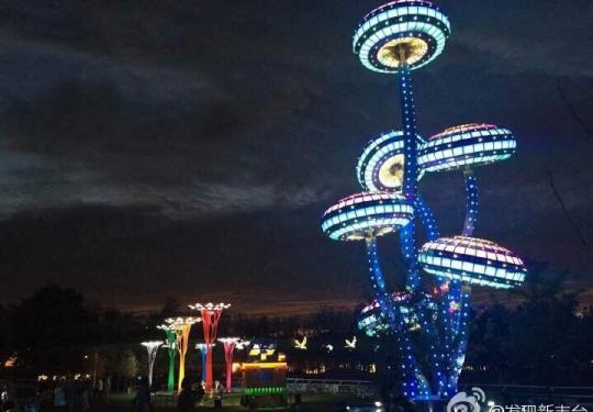 北京国际露营公园 最大灯光秀亮相京城