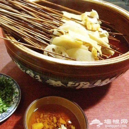 蓉城深夜食堂 寻味老成都的“鬼饮食”文化