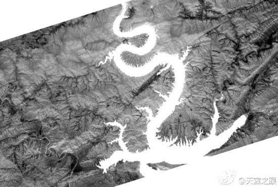 “天宫一号”探测到一形似“中国龙”河道