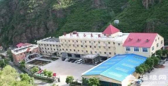 雾灵溪谷度假村