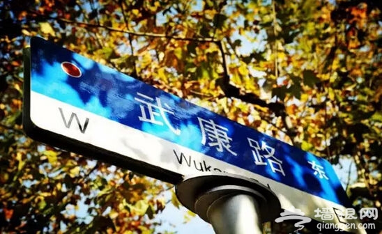 点击图片进入下一页