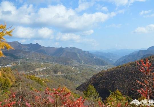 北京房山金秋最美公路 北方的滇缅路