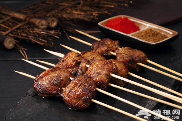 穆佰味西北清真菜 感受高原滋补牛羊肉的味道[墙根网]