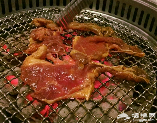 京城美味烤肉，你不可错过的美食！[墙根网]