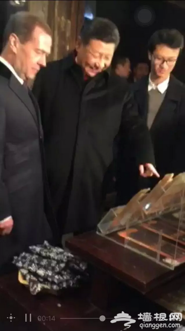 记者独家探访一夜爆火的乌镇筷子店[墙根网]