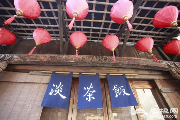 记者独家探访一夜爆火的乌镇筷子店[墙根网]