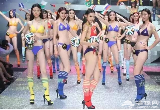 厦门将下暴雪？跟比基尼超模一起雪中过圣诞吧[墙根网]