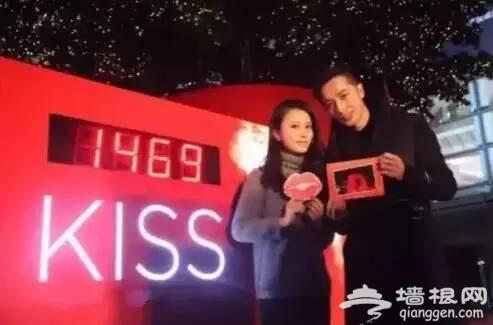 厦门将下暴雪？跟比基尼超模一起雪中过圣诞吧[墙根网]