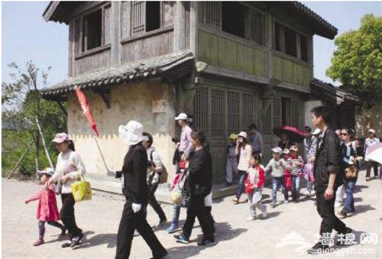 低价跟团游 谁占了谁的便宜[墙根网]