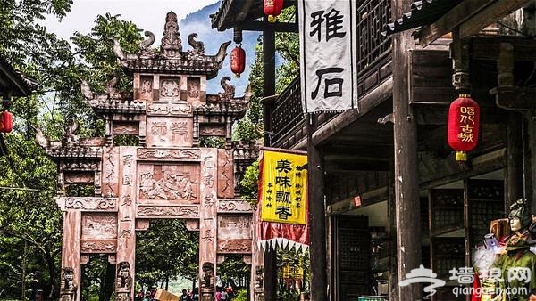 川西高原8大绝美神秘建筑[墙根网]