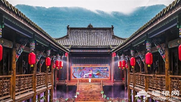 川西高原8大绝美神秘建筑[墙根网]