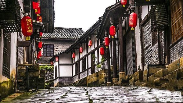 川西高原8大绝美神秘建筑[墙根网]