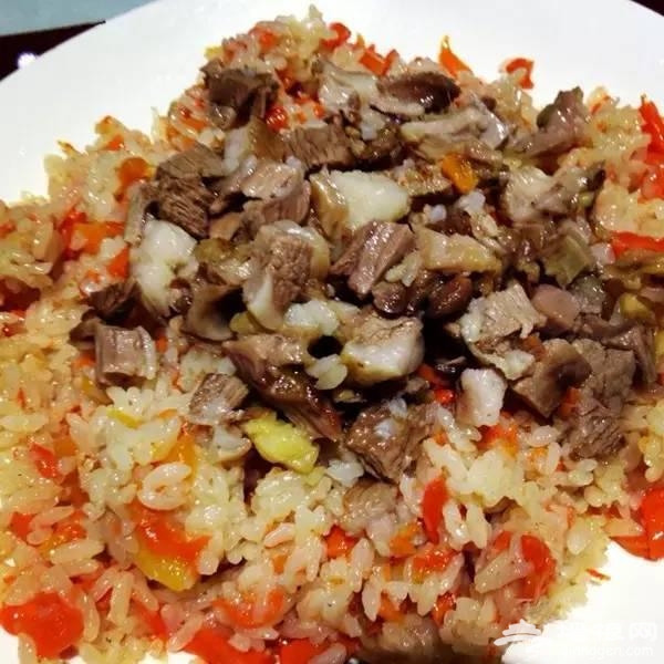 学院路上找美食 你管我是不是学霸[墙根网]