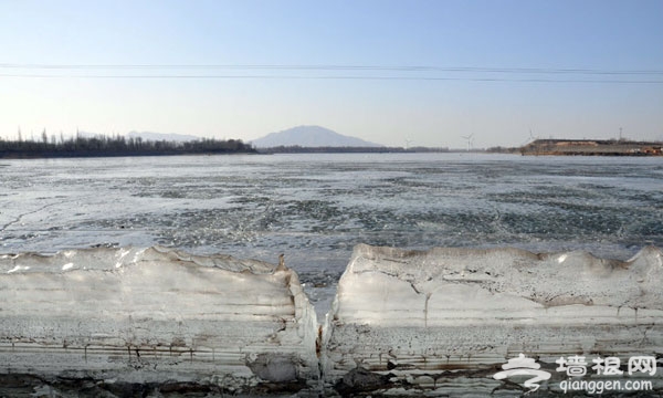 北京冬季去哪玩 官厅水库走冰 看北京的冰河世纪