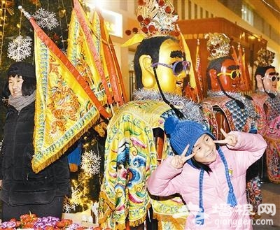 天津食品街：台湾美食吸引游客[墙根网]