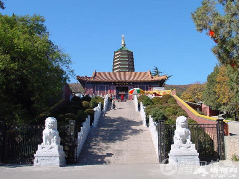 北京新年祈福 必去十大寺院[墙根网]
