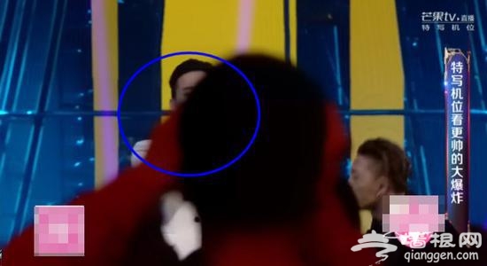 湖南跨年Bigbang镜头频频被挡