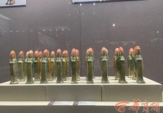李世民堂侄墓发现 墓室内有现代小孩涂鸦