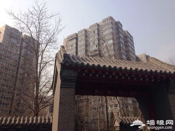 袁崇焕墓祠藏在小区里面