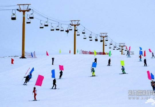 新疆额敏冰雪文化旅游节开幕 为“十三冬”加油喝彩