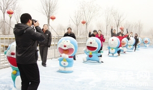 首届南湖梦幻冰雪嘉年华在武清绿博园[墙根网]