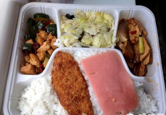 高铁低价盒饭何必“藏着卖”
