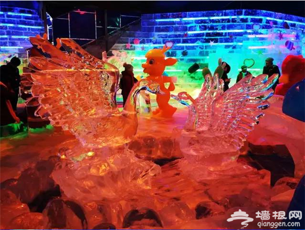 龙庆峡冰灯艺术节全景打造冰雪冬奥乐园[墙根网]