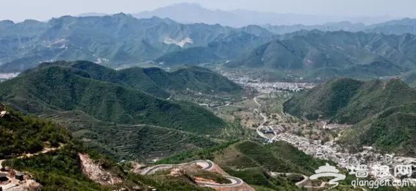 不到定都峰，枉到北京城[墙根网]