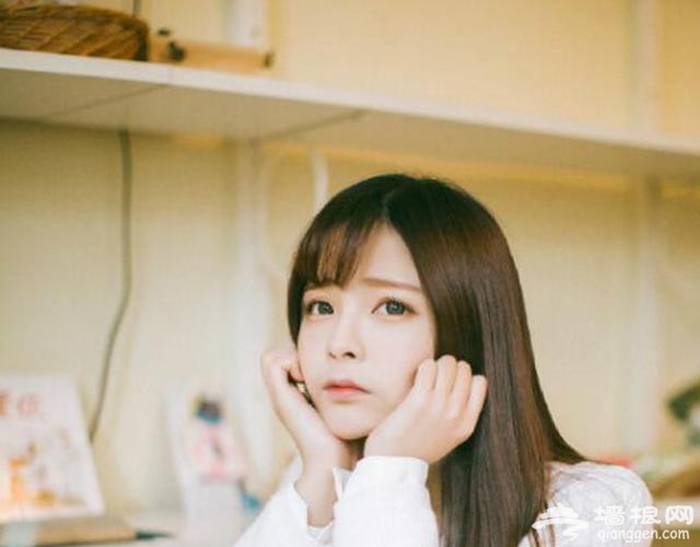 95后校花女神健身照秀火辣身材[墙根网]
