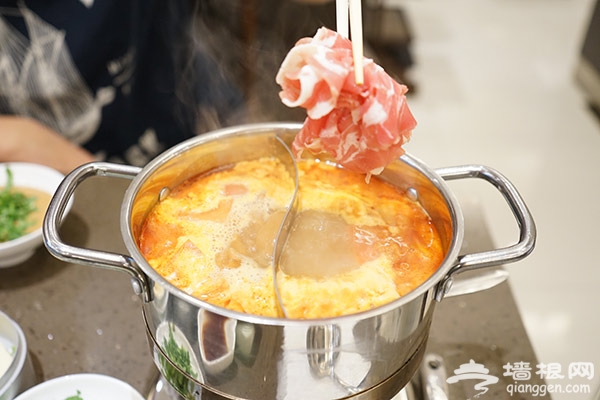 皇城老妈 可以好友间分食的小火锅[墙根网]