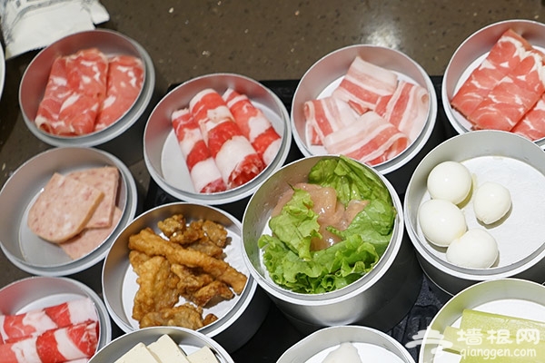 皇城老妈 可以好友间分食的小火锅[墙根网]