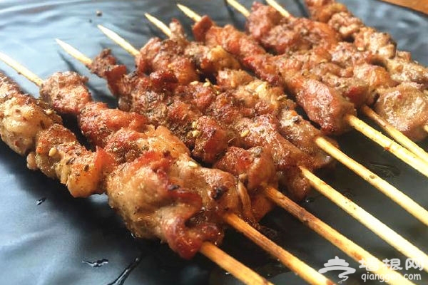 聚点串吧 来自内蒙的羔羊肉串[墙根网]