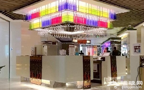 三江咖啡厅 一个能吃网红小吃的自助餐[墙根网]