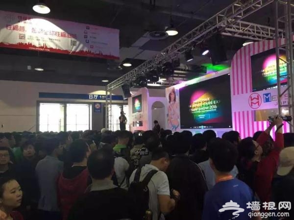 【独家探秘】90后女生逛亚洲第一成人展,真是大开眼界! 【独家探秘】90后女生逛亚洲第一成人展,真是大开眼界!